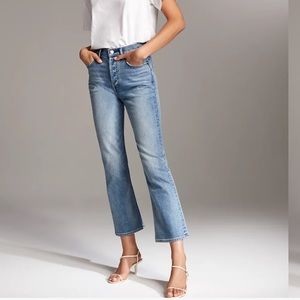 Denim Forum The Bailey Crop Flare 25
